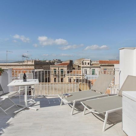Affittacamere Ortygia Inn Rooms Con Terrazza Sul Mare E Jacuzzi Συρακούσες Εξωτερικό φωτογραφία